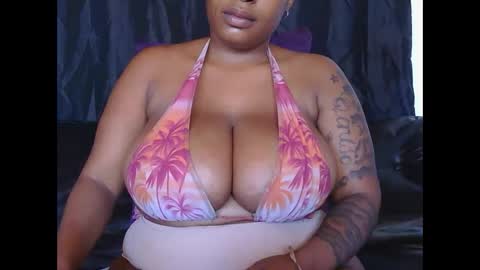 lickabletash98 online show from January 19, 2025, 12:17 pm