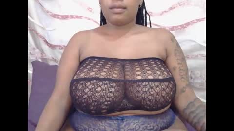 lickabletash98 online show from January 26, 2025, 3:38 am