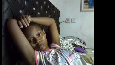 lickmefuckmex online show from April 5, 2026, 8:28 pm