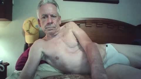 Snapshot of lickmysnowballs chatting on May 10, 2026, 3:33 am lickmysnowballs online show from May 10, 2026, 3:33 am