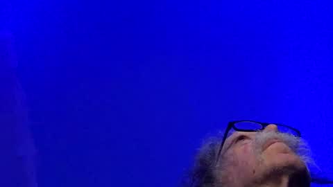 Snapshot of lickyouryoni chatting on December 31, 2024, 3:42 pm LickYourYoni online show from December 31, 2024, 3:42 pm