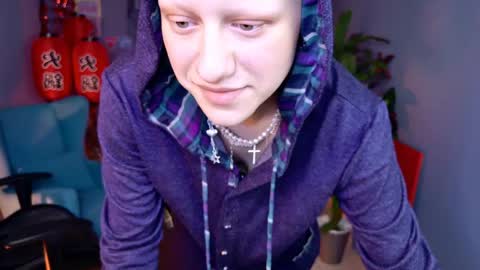 Hey My name is Lida online show from June 3, 2026, 2:33 pm