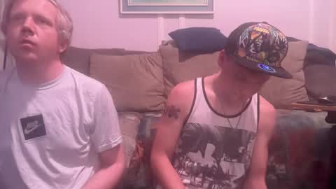 Snapshot of lighteye12489275 chatting on October 4, 2025, 9:40 am lighteye12489275 online show from October 4, 2025, 9:40 am