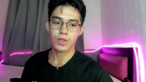 Snapshot of lightjt4 chatting on October 30, 2025, 5:57 pm Jt online show from October 30, 2025, 5:57 pm