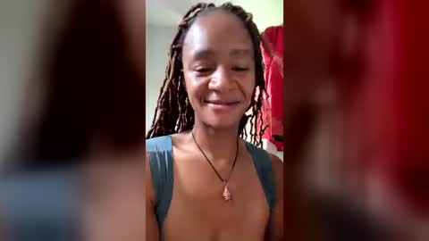 Snapshot of lightskinnedcarmel chatting on June 17, 2026, 4:30 pm lightskinnedcarmel online show from June 17, 2026, 4:30 pm