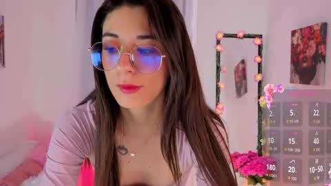 Snapshot of liiaa__7 chatting on June 27, 2026, 1:28 pm liiaa online show from June 27, 2026, 1:28 pm