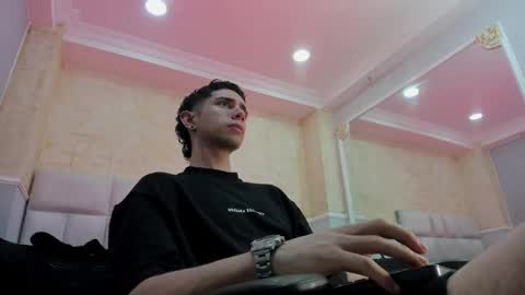 Snapshot of liiamhudson_ chatting on February 16, 2025, 10:21 am L I I A M online show from February 16, 2025, 10:21 am