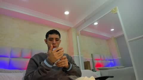 Snapshot of liiamhudson_ chatting on February 25, 2025, 4:57 am L I I A M online show from February 25, 2025, 4:57 am