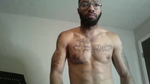 liightsinlover online show from November 24, 2025, 6:07 pm