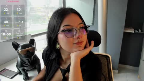 Snapshot of liilii_ghot chatting on April 23, 2026, 8:00 pm lillitliliith online show from April 23, 2026, 8:00 pm