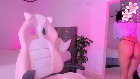 Snapshot of liittle_lollii chatting on December 11, 2024, 1:15 am Lolli  Please leave a thumbs up if you like it its important to me online show from December 11, 2024, 1:15 am