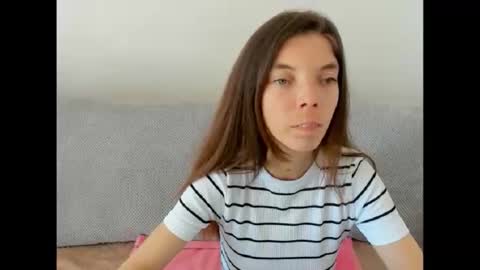 Snapshot of likaaeiston1 chatting on May 22, 2026, 7:59 am likaaeiston1 online show from May 22, 2026, 7:59 am
