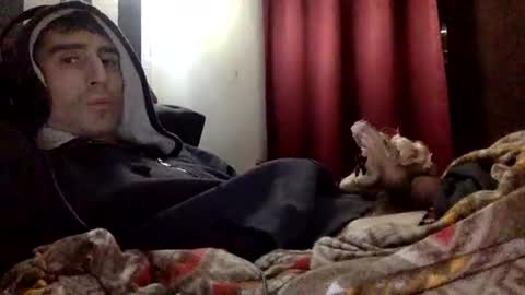 likewhatchasee online show from December 20, 2025, 11:28 am