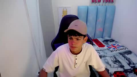 LIAM online show from November 29, 2025, 3:09 am