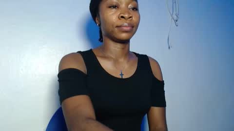 Snapshot of lil_baddie0 chatting on February 26, 2026, 10:58 am lil_baddie0 online show from February 26, 2026, 10:58 am