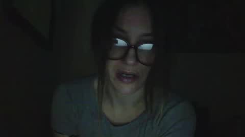 Snapshot of lil_bit_midnightmuse chatting on April 1, 2026, 10:18 pm lil_bit_midnightmuse online show from April 1, 2026, 10:18 pm