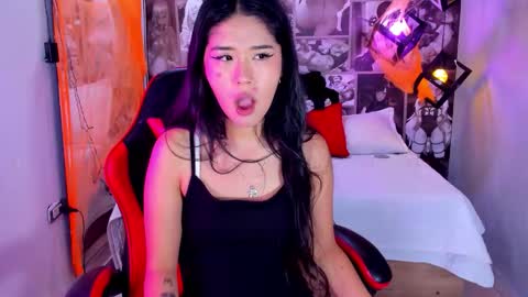 Lili Cey online show from October 25, 2025, 8:14 pm