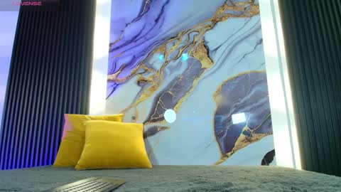 Lil Eva online show from December 22, 2025, 8:06 pm