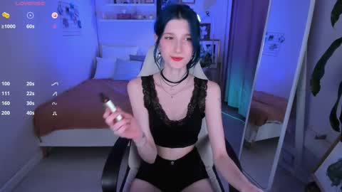 Melanie  Follow me  online show from June 5, 2026, 4:02 pm