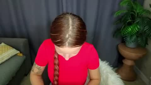 Snapshot of lil_netta chatting on July 30, 2026, 6:45 am Netta online show from July 30, 2026, 6:45 am