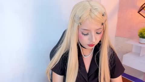 Lila online show from March 9, 2026, 1:15 pm