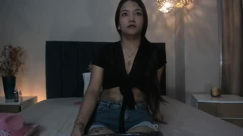 Snapshot of lilarosss chatting on May 15, 2026, 11:50 am Lila Ross online show from May 15, 2026, 11:50 am