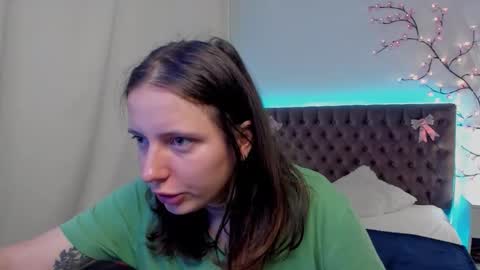 Snapshot of lilavame chatting on September 30, 2025, 12:54 pm LilaVame online show from September 30, 2025, 12:54 pm