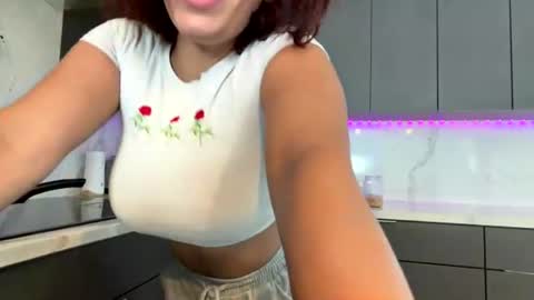Snapshot of lilbeccaxo chatting on July 16, 2026, 3:40 pm Rebecca online show from July 16, 2026, 3:40 pm