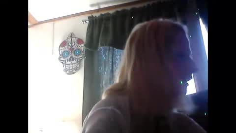 lilbit4u online show from December 31, 2024, 12:46 pm