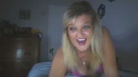 lilblonde412 online show from September 27, 2025, 2:49 am