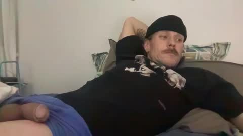 Snapshot of lildeer1980 chatting on December 7, 2024, 3:58 am lildeer1980 online show from December 7, 2024, 3:58 am