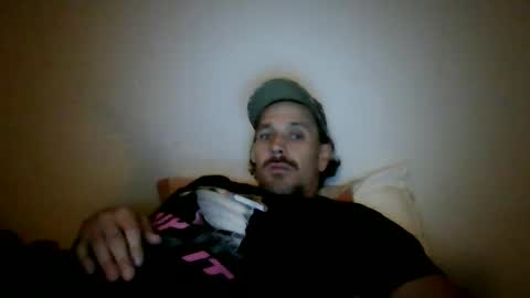 Snapshot of lildeer1980 chatting on September 27, 2025, 12:48 am lildeer1980 online show from September 27, 2025, 12:48 am