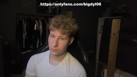 lildyl06 online show from January 13, 2026, 6:40 am