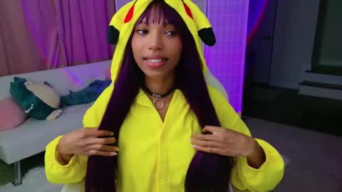 Snapshot of lileviemarie chatting on March 3, 2025, 2:15 am evie online show from March 3, 2025, 2:15 am