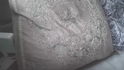 lilginge1 online show from October 2, 2025, 1:51 pm