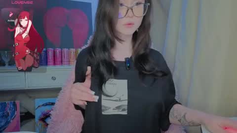 Nika and Lori online show from April 16, 2026, 7:53 am