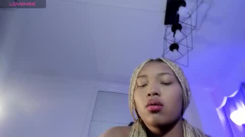 Snapshot of lili_harvey chatting on October 10, 2025, 1:15 am Lili online show from October 10, 2025, 1:15 am