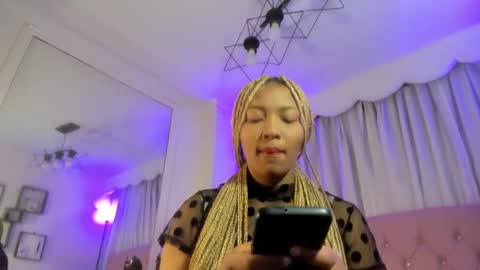 Snapshot of lili_harvey chatting on October 12, 2025, 1:15 am Lili online show from October 12, 2025, 1:15 am