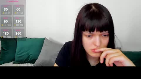 lilianme online show from June 2, 2026, 1:29 am