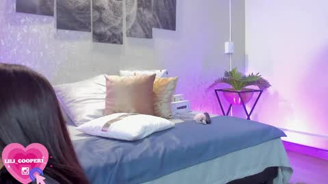 Snapshot of lilicooper_ chatting on December 9, 2024, 11:45 pm Lili Cooper online show from December 9, 2024, 11:45 pm