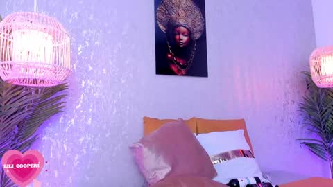 Snapshot of lilicooper_ chatting on December 20, 2024, 12:30 am Lili Cooper online show from December 20, 2024, 12:30 am