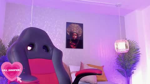 Snapshot of lilicooper_ chatting on January 6, 2025, 5:27 pm Lili Cooper online show from January 6, 2025, 5:27 pm