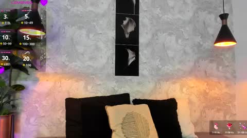 Snapshot of lilicooper_ chatting on September 13, 2025, 3:17 am Lili Cooper online show from September 13, 2025, 3:17 am