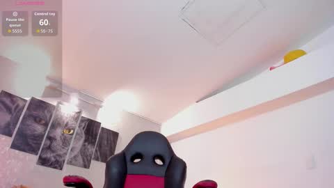Snapshot of lilicooper_ chatting on September 19, 2025, 4:25 am Lili Cooper online show from September 19, 2025, 4:25 am