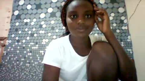 liligal online show from June 18, 2026, 6:57 am