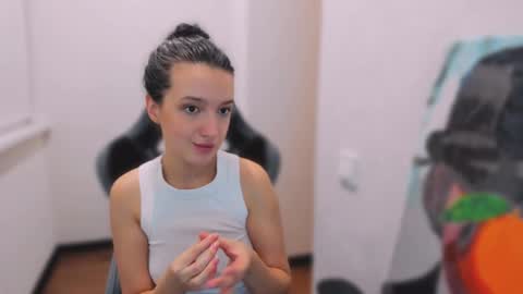 Snapshot of lililaluna chatting on January 15, 2025, 7:55 pm             ...  online show from January 15, 2025, 7:55 pm