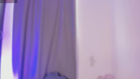 lilirouse online show from March 21, 2026, 2:42 pm