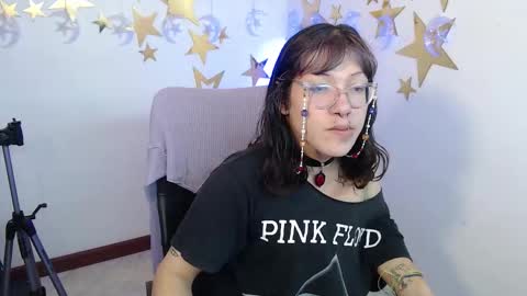 lilith  online show from February 11, 2026, 1:27 pm