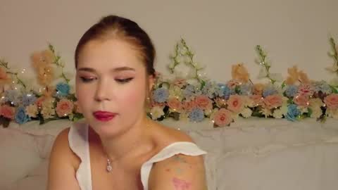 Lilith Bonheur online show from February 18, 2026, 9:22 pm