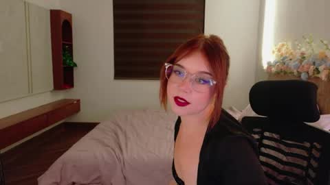 Snapshot of lilith_bonheur chatting on May 29, 2026, 2:04 pm Lilith Bonheur online show from May 29, 2026, 2:04 pm